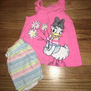 Disney Daisy Duck outfit